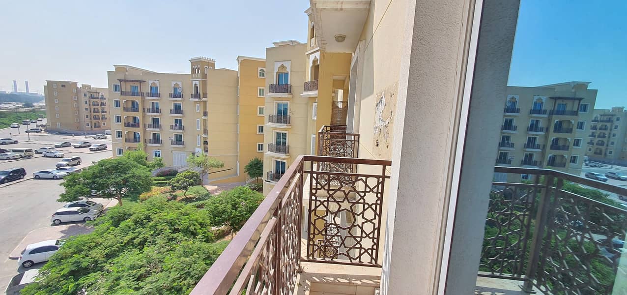EMIRATES CLUSTER STUDIO (APT) FOR RENT WITH HANGING BALCONY  @ 18,000 BY 4