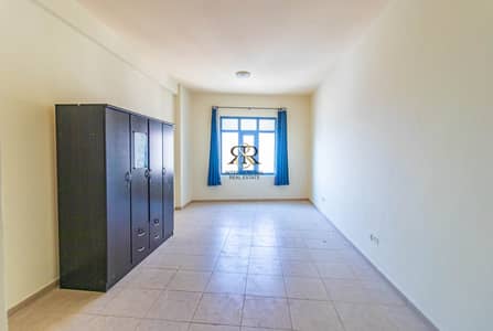 Well Maintained Studio | White Goods | Chiller Free Well Maintained Studio | White Goods | Chiller Free