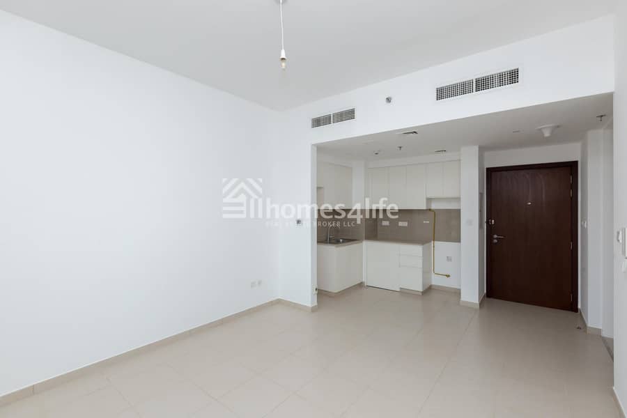 18 Best Priced |Ready to Move in | With One Car Park