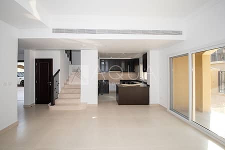 Vacant | Maid's Room | Brand New | Single Row Vacant | Maid's Room | Brand New | Single Row