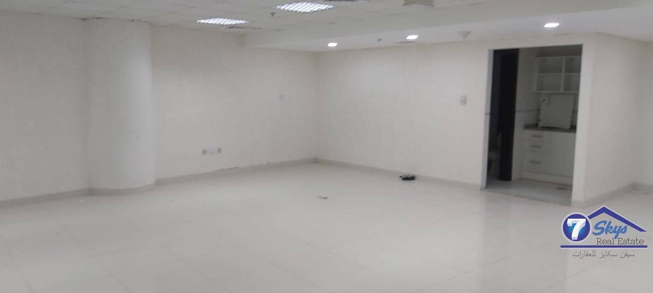 Office Available for Rent in DSO for 30k 3 chqs