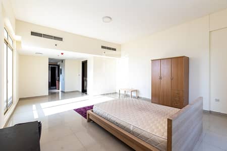 Well-managed Studio Apartment w/ Balcony Well-managed Studio Apartment w/ Balcony