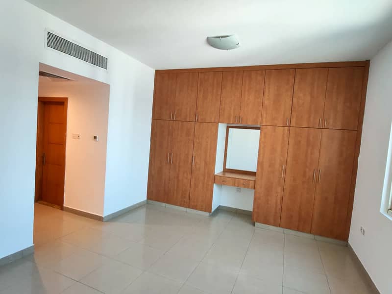 Квартира в Аль Маджаз，Аль Маджаз 2, 3 cпальни, 60000 AED - 4803911