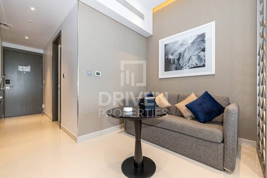 On High Floor and Furnished | Canal View