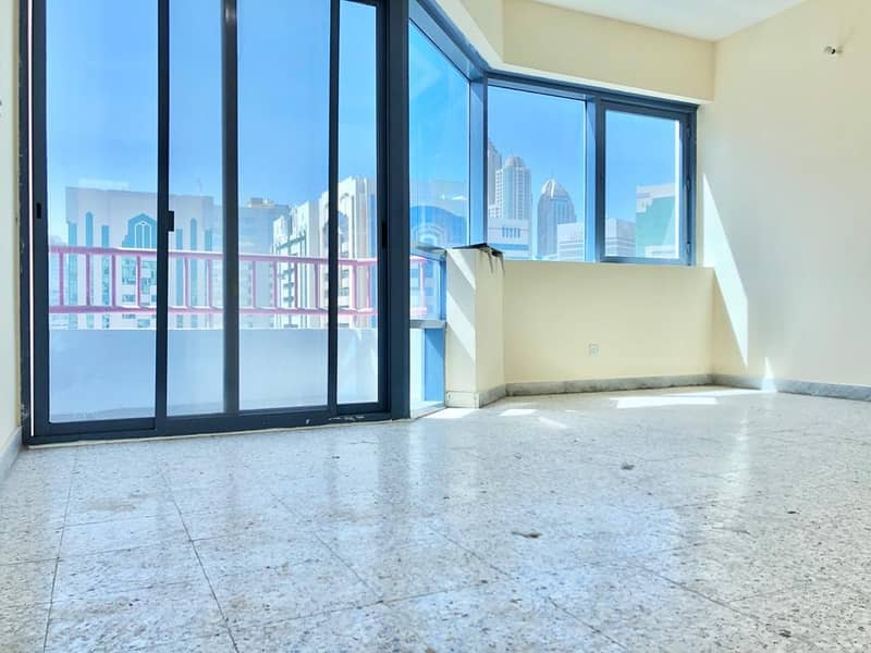 Newly Renovated |  1 Bedroom  Apartment with Big Balcony