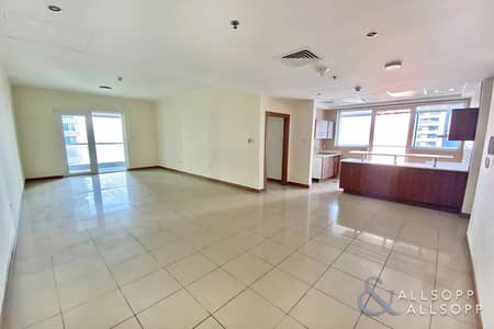 Sea Views | 2 Beds | High Floor | Vacant Sea Views | 2 Beds | High Floor | Vacant