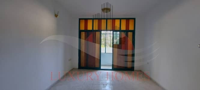 Enrapturing apt with beautiful layout and Balcony Enrapturing apt with beautiful layout and Balcony