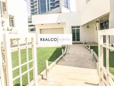 5 Bedroom Villa for Sale in Al Sufouh, Dubai - ELEGANT LUXURY UN FURNISHED VILLA WITH POOL 5 Bedroom Villa for Sale in Al Sufouh, Dubai - ELEGANT LUXURY UN FURNISHED VILLA WITH POOL