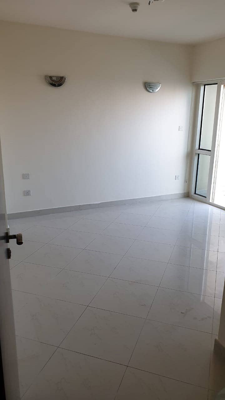 位于朱美拉湖塔 (JLT)，JLT Q区，新迪拜门1号 2 卧室的公寓 65000 AED - 4855818