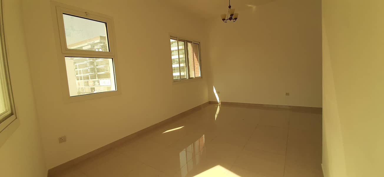 Best Deal | Close to Metro I 2 BHK with Balcony | Family Building I Closed Kitchen @65K