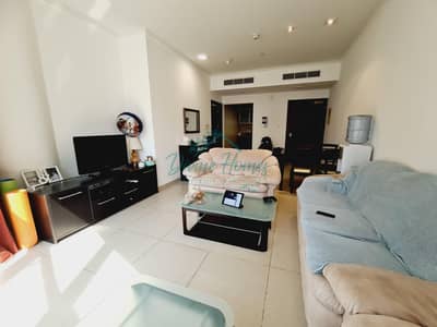 Beautiful Unit | Close to Metro | Lake view | Higher Floor Beautiful Unit | Close to Metro | Lake view | Higher Floor