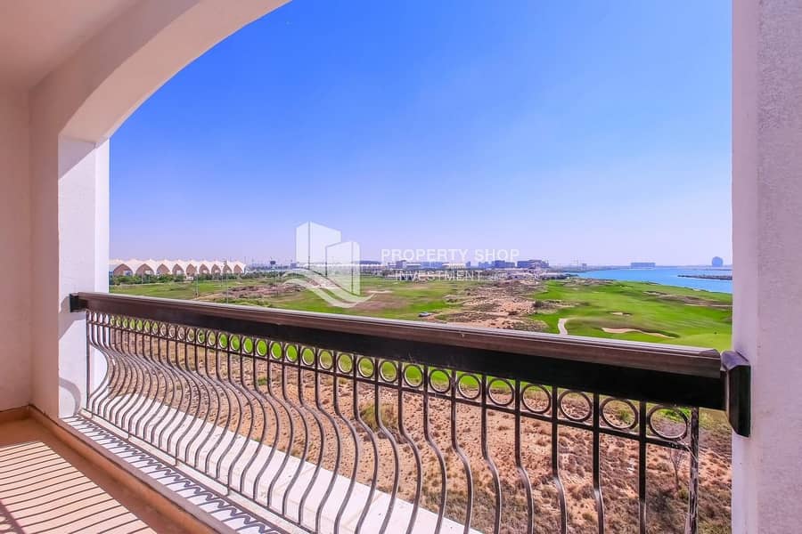 Huge & Exclusive | Full Golf Course View | Ferrari World View Huge & Exclusive | Full Golf Course View | Ferrari World View