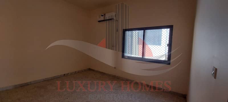 Spacious and Bright with Balcony and Paid Parking