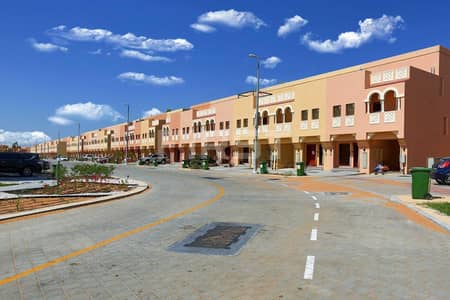 Vacant Now!!Lovely Spacious Villa.Call us! Vacant Now!!Lovely Spacious Villa.Call us!