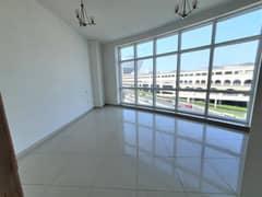 Chiller free studio with appliances