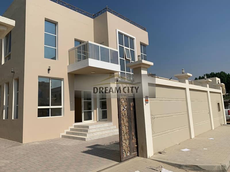 For sale, a villa for a shot in Ajman, an area of ​​5,000 feet, at a price of 1350000, the first inhabitant of the freehold for all nationalities