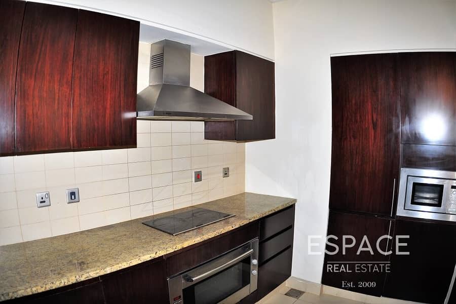 5 Great View | Lovely 1 Bed | Beach Access