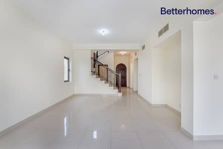 Available Now | Landscaped I Unfurnished Available Now | Landscaped I Unfurnished
