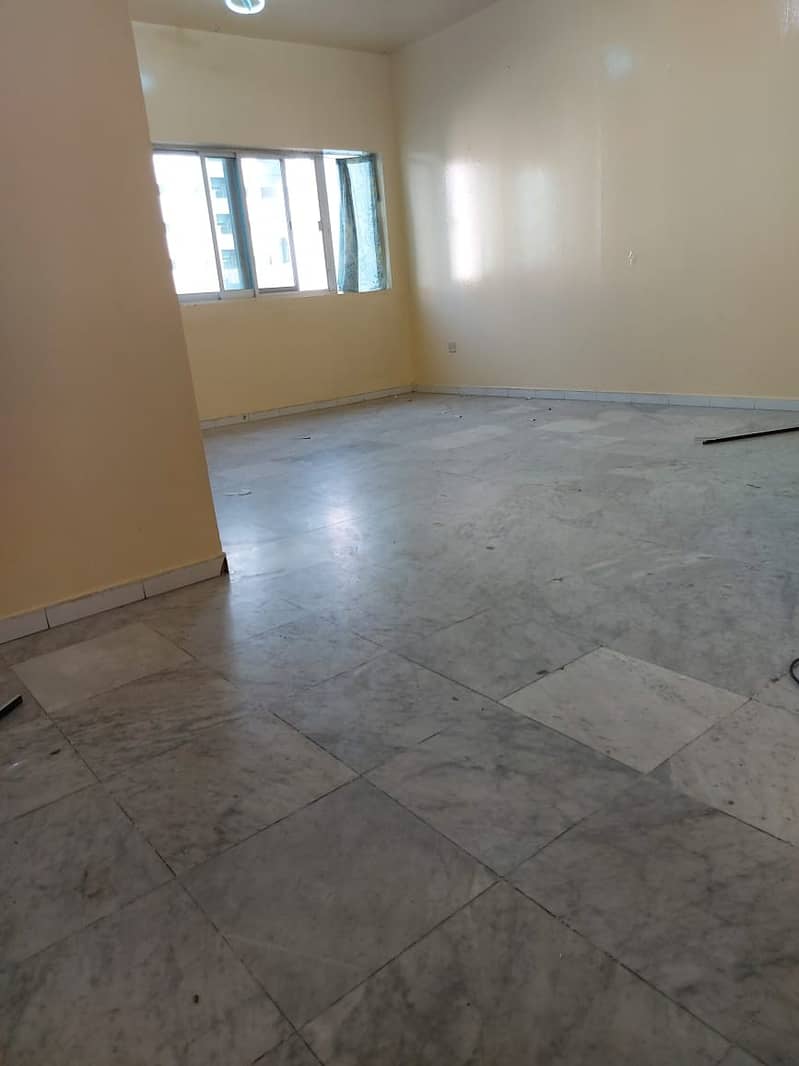 Well Maintained and Spacious, 1BHK Apartment in Mussafah Shabiya