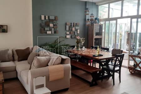 Well Maintained | Stunning Unit | Large Space Well Maintained | Stunning Unit | Large Space