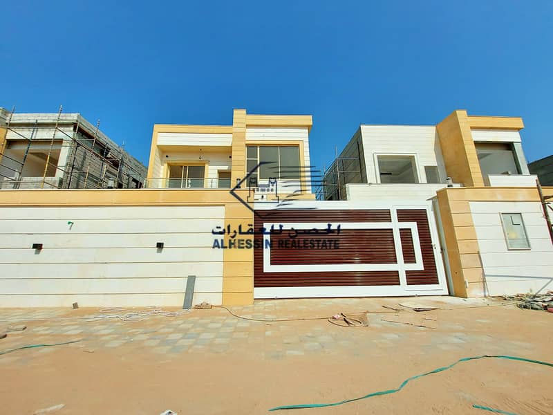 Excellent price villa - luxury finishing - Ajman - close to all services - freehold for all nationalities