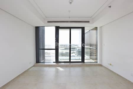 3 B/R - Maid Room - Higher Floor 3 B/R - Maid Room - Higher Floor