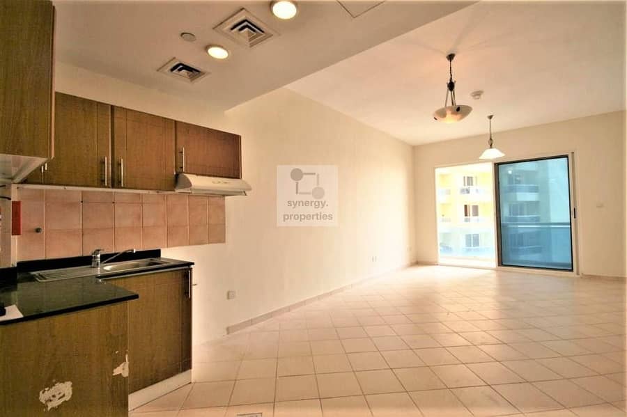Huge Studio|With Parking |Ready To Move lLake View