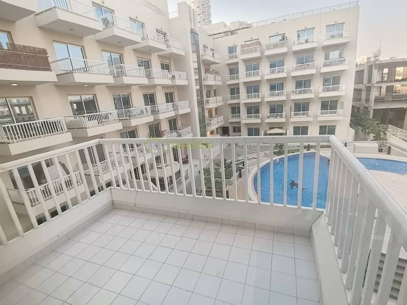 Pool View |  Lavish 2 Bedroom Apt. | Kitchen Appliances | Knightsbridge Court