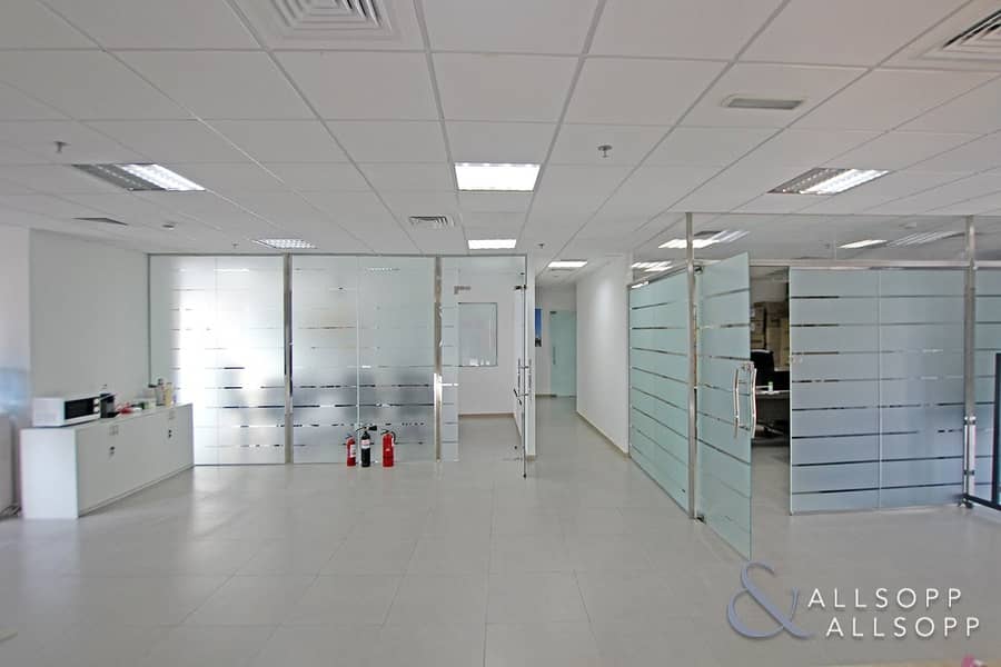 Quality Fit Out | Open Space | Grade A Tower