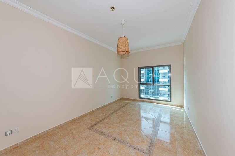 Great Condition | Mid Floor | Nice View