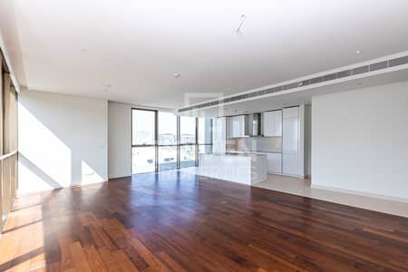 Corner Unit | 2 Parking's | Unfurnished Corner Unit | 2 Parking's | Unfurnished