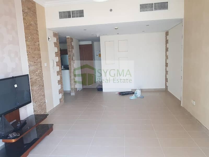 Ready to Move in SZR View with Balcony Ready to Move in SZR View with Balcony