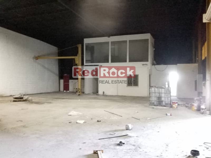 AED 19/sqft 6639 Sqft Warehouse with 100 KW Power in DIP AED 19/sqft 6639 Sqft Warehouse with 100 KW Power in DIP
