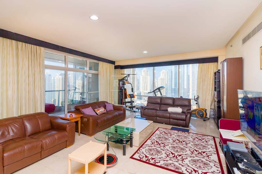 24 Marina View | 3-Bed | Plus Maids Room