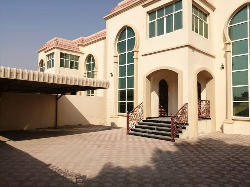 Villa for rent in Ajman in the Rawda area 3 citizen electricity close to all services