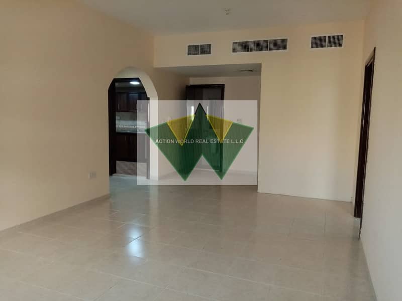 4 Spacious 2 bhk  apt  with 3 bath and available wardrobe for rent