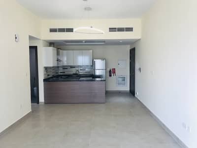 Chiller& One Month Free!! Large 1 Br With Big Balcony Chiller& One Month Free!! Large 1 Br With Big Balcony