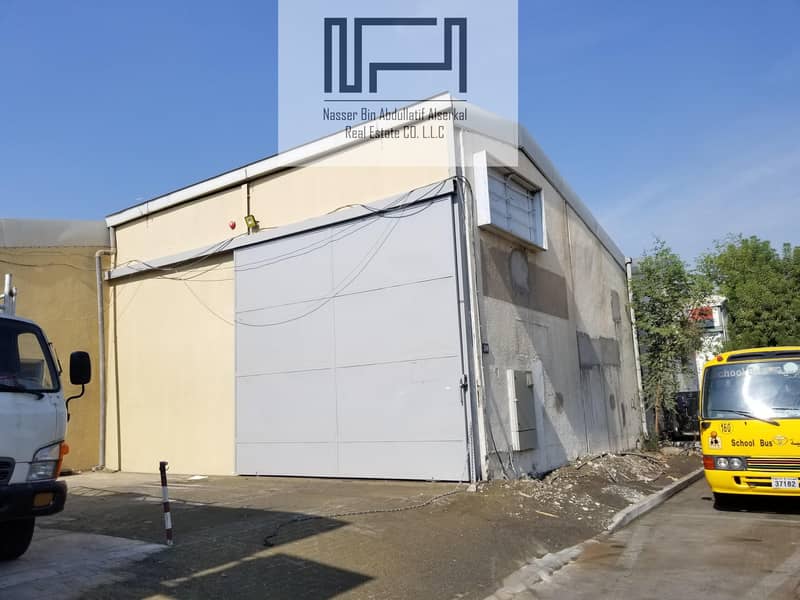 3 Spacious Commercial Warehouse in Deira near Gargash service center Direct from Landlord