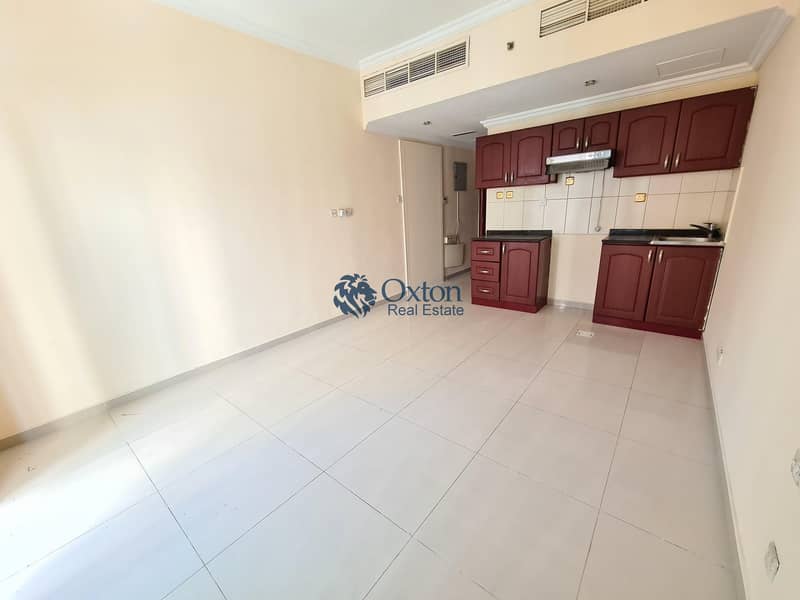 Luxury studio flat with balcony 1 month free in al taawun Luxury studio flat with balcony 1 month free in al taawun