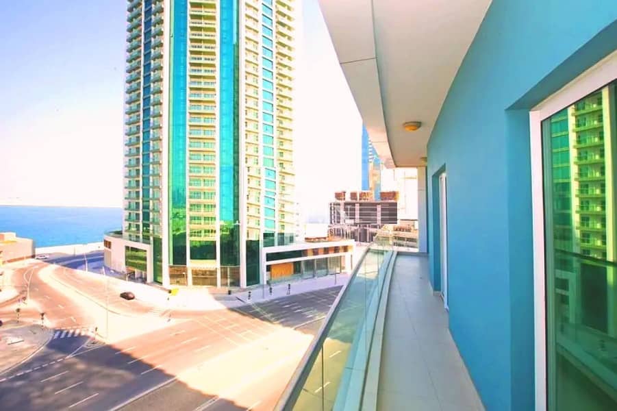 Good Price - 3+Maid - For Sale In Amaya Tower.