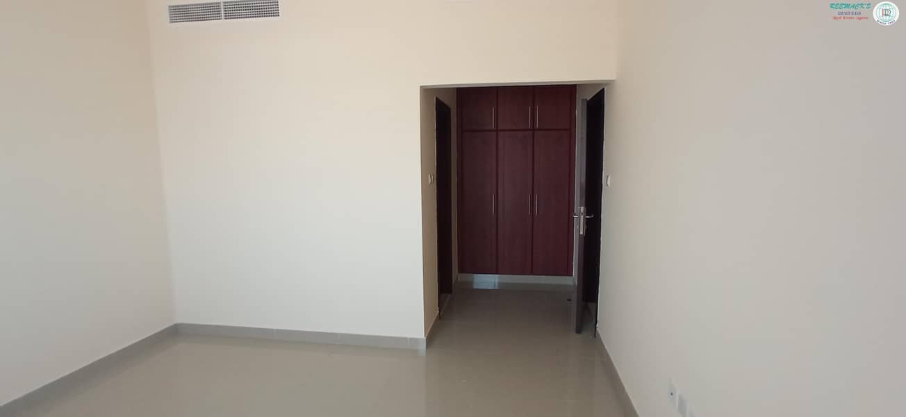 850 SQFT OFIFICE AVAILABLE IN QUASIS 5 850 SQFT OFIFICE AVAILABLE IN QUASIS 5