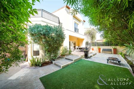 Exclusive | Prime Location | Stunning |4BR Exclusive | Prime Location | Stunning |4BR