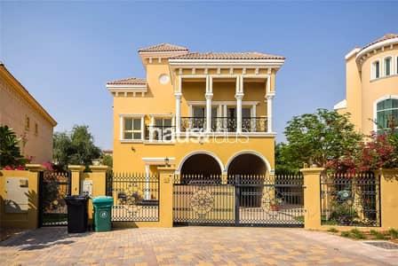Beautiful 4 Bed Villa in Aldea| Well Maintained Beautiful 4 Bed Villa in Aldea| Well Maintained