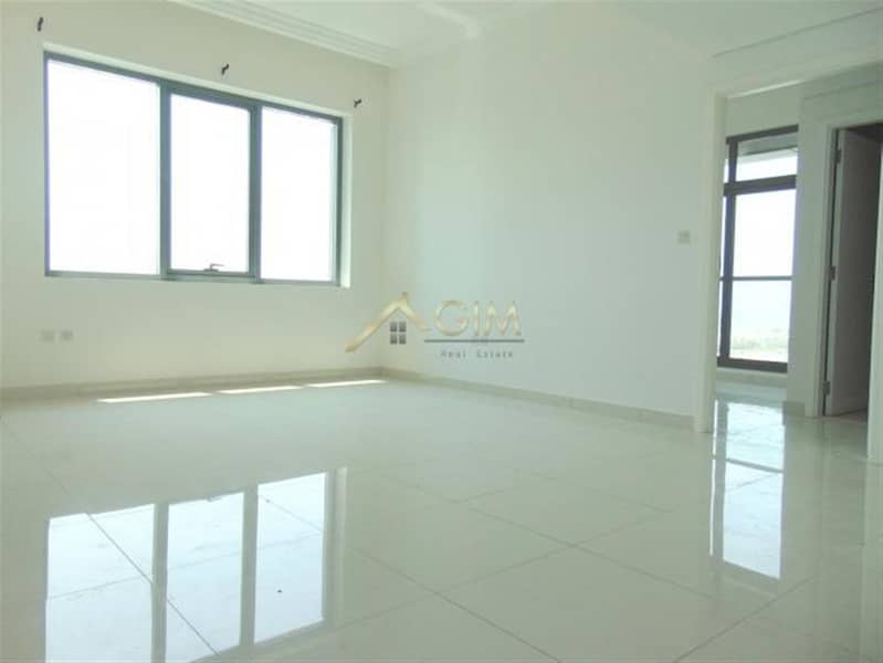 Fitted Kitchen| 1 Bedroom  | Mid Floor |Executive Bay