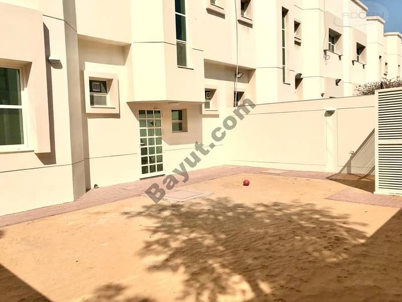 1 month free| 3bed | fully renovated villa| with pvt garden | shared pool and gym 1 month free| 3bed | fully renovated villa| with pvt garden | shared pool and gym