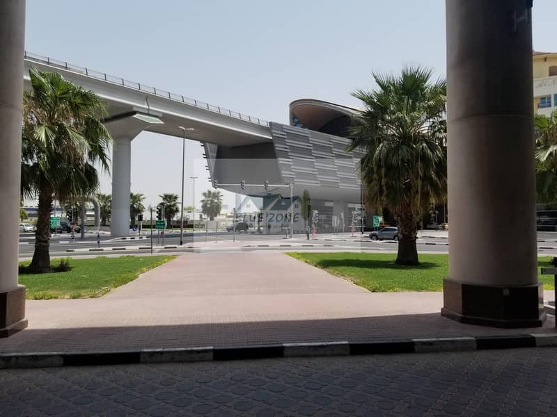 شقة في المرقبات ديرة 1 غرف 40000 درهم 4698991