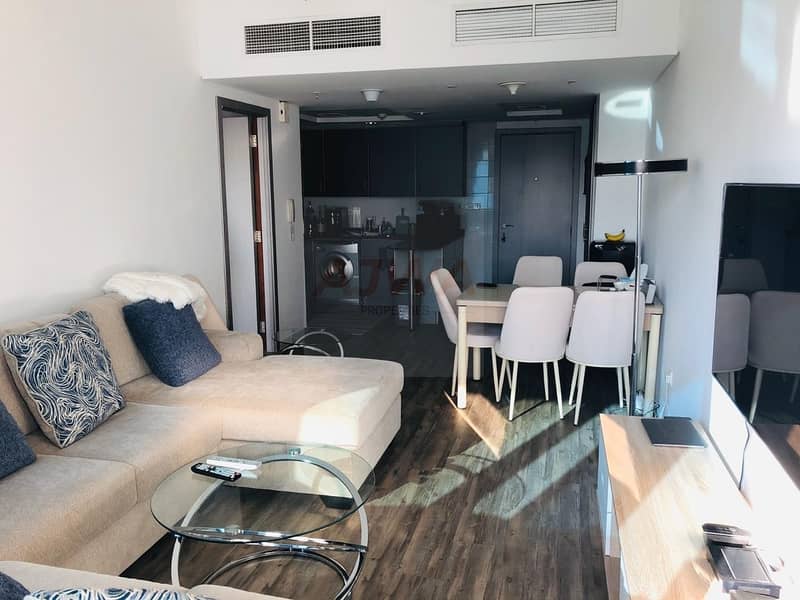 20 HOT DEAL!!! 1BR NEAR METRO STATION!