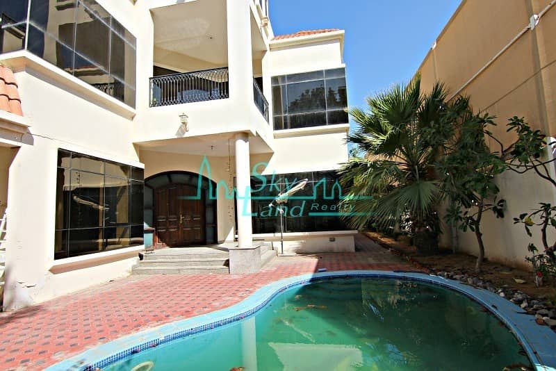 Beautiful | Well Maintained 5bed | pool | Garden