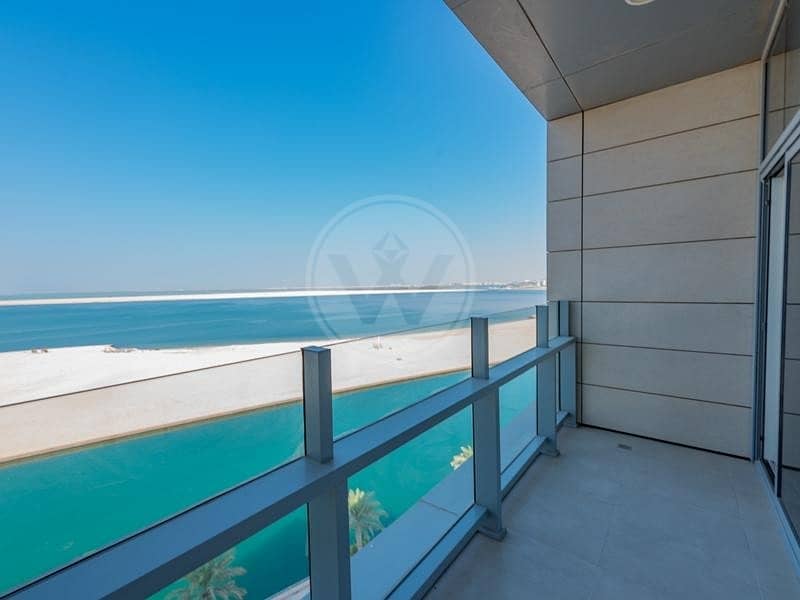 Brand New | Large 3 beds with direct sea views | Must view!