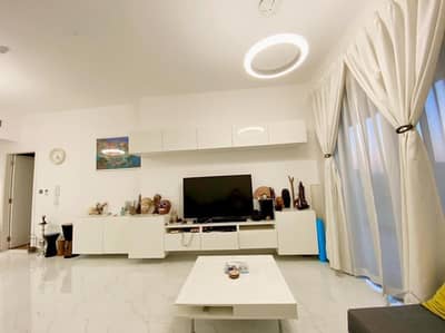 Huge and Fully Furnished 1 Bedroom I Including Utilities Huge and Fully Furnished 1 Bedroom I Including Utilities